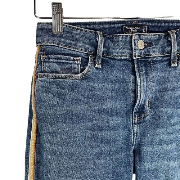 Abercrombie & Fitch Harper Ankle Jeans Women's Size 26/2R Blue Low Rise Raw Hem - Picture 4 of 16